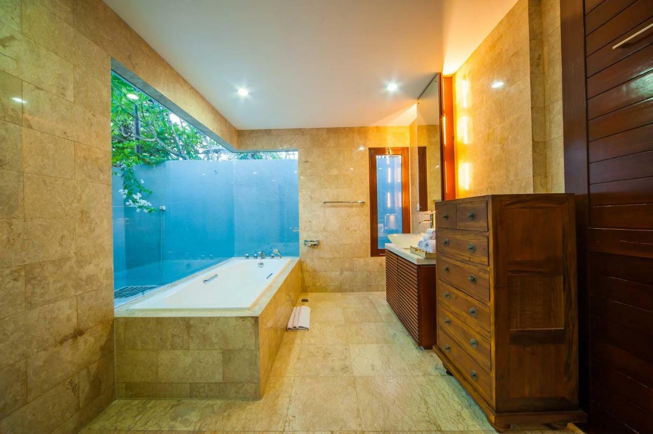 Villa Kaya Sanur Exteriör bild