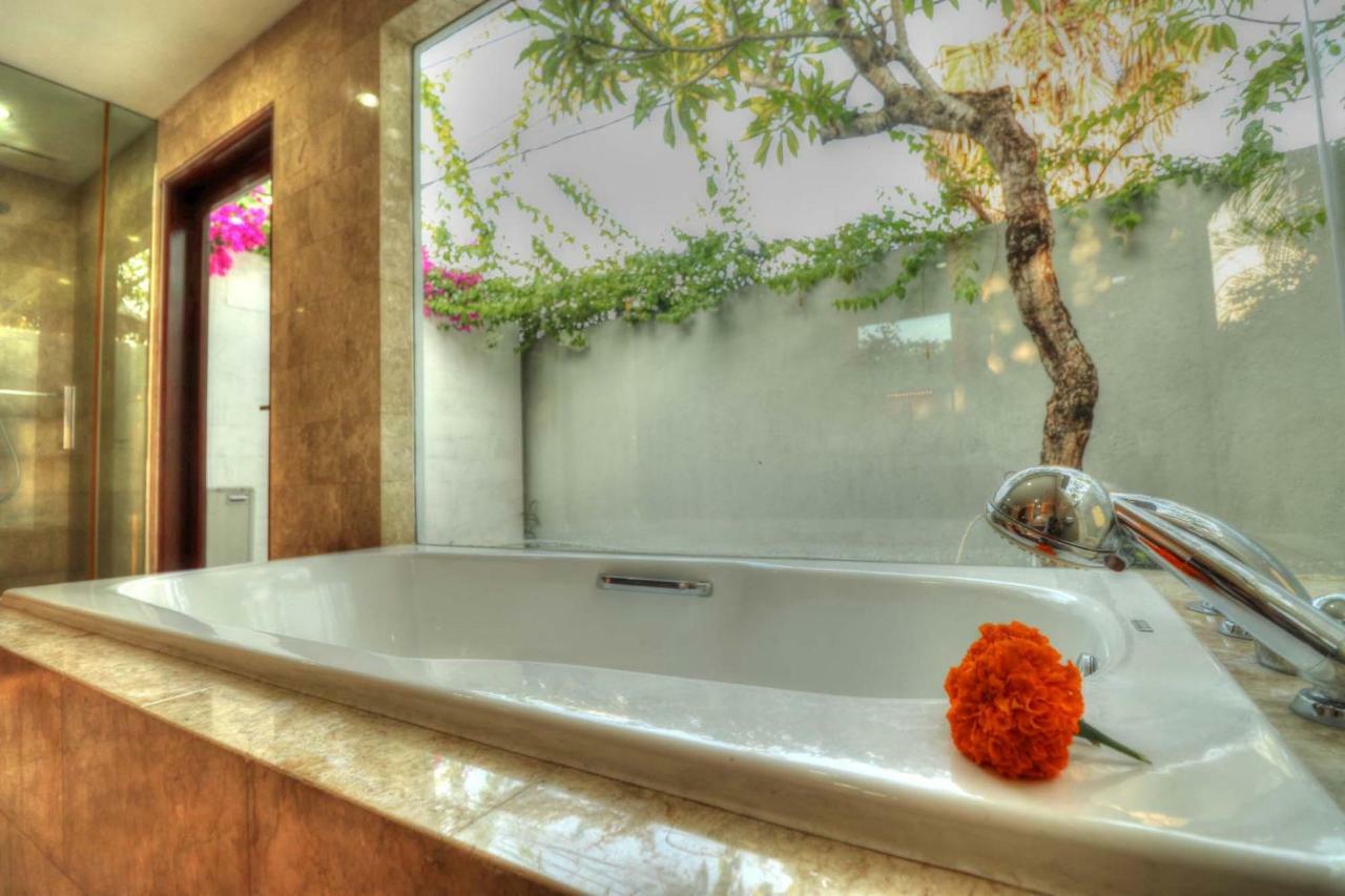Villa Kaya Sanur Exteriör bild